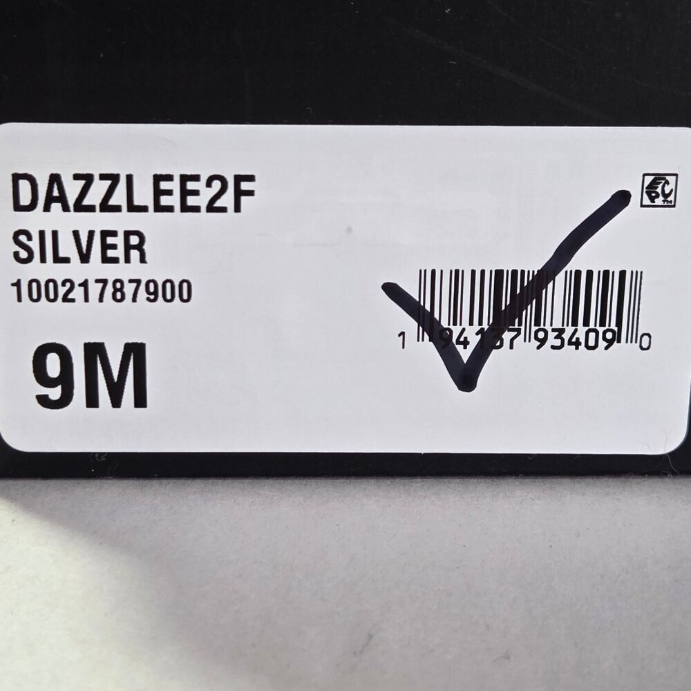 I.N.C. International Concepts Dazzlee Round Toe Sneakers - Silver - Picture 7 of 8